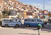 Oruro: Gobierno y transportistas llegan a acuerdo y levantan bloqueos de manera progresiva