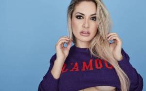 Una estrella de OnlyFans denunció que fue expulsada de un supermercado