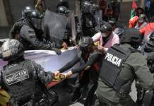 Defensoría, Iglesia y APDH de El Alto convocan a un diálogo al Gobierno y movilizados, Iglesia y APDH de El Alto convocan a un diálogo al Gobierno y movilizados