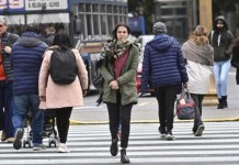 Temperaturas invernales y fuertes vientos en Argentina