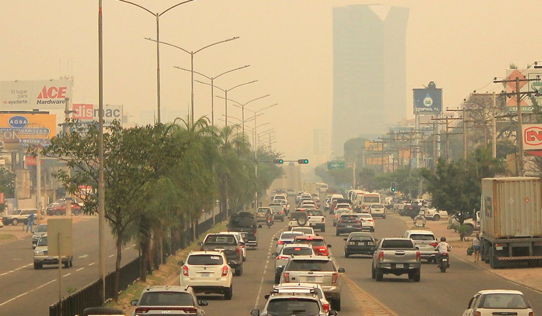 Calidad del aire en Santa Cruz supera el rango de “extremadamente malo ...