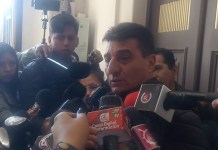 Alcalde de Tarija señala que se debe llegar a un acuerdo justo para subir la tarifa de los micros