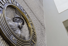 BCB ratifica el valor referencial del dólar estadounidense y reporta cotización de Bs 9 para la compra