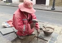 Municipio de Tarija inicia mantenimiento de aceras y llama a la población a coadyuvar en su cuidado