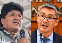 Evo Morales denuncia «devaluación de facto»; ministro Espinoza le responde y acusa por la crisis