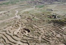 Denuncian a directora de la AJAM Oruro por archivar caso de minería ilegal en tierras quinueras